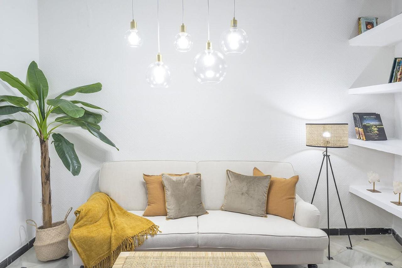 Moderno Apartamento Cerca A Plaza Espana Sewilla Zewnętrze zdjęcie